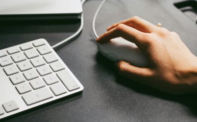 The Truth About Clickbait vs. Click-Worthy Ad Copy That Converts